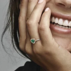 Bague Cœur Surélevé & cristal vert Pandora Timeless