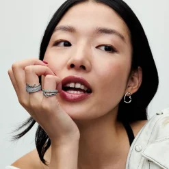 Bague Love en Lettres Cursives