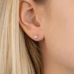 Boucles oreilles solitaire plaqué or 3mm Maison de la Bijouterie Y5ZZ5Z03