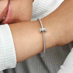 Charm Espaceur Pandora Moments Marguerite Blanche