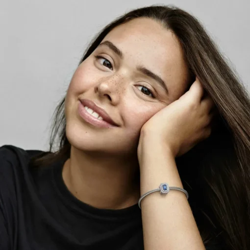 Charm Femme Abyme de Rectangles Scintillants Bleu Pandora Timeless