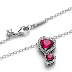 Collier à Pendentif Cœurs Halo Rouge
